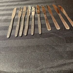 Vintage Elegant Stainless steel dinner  Knives